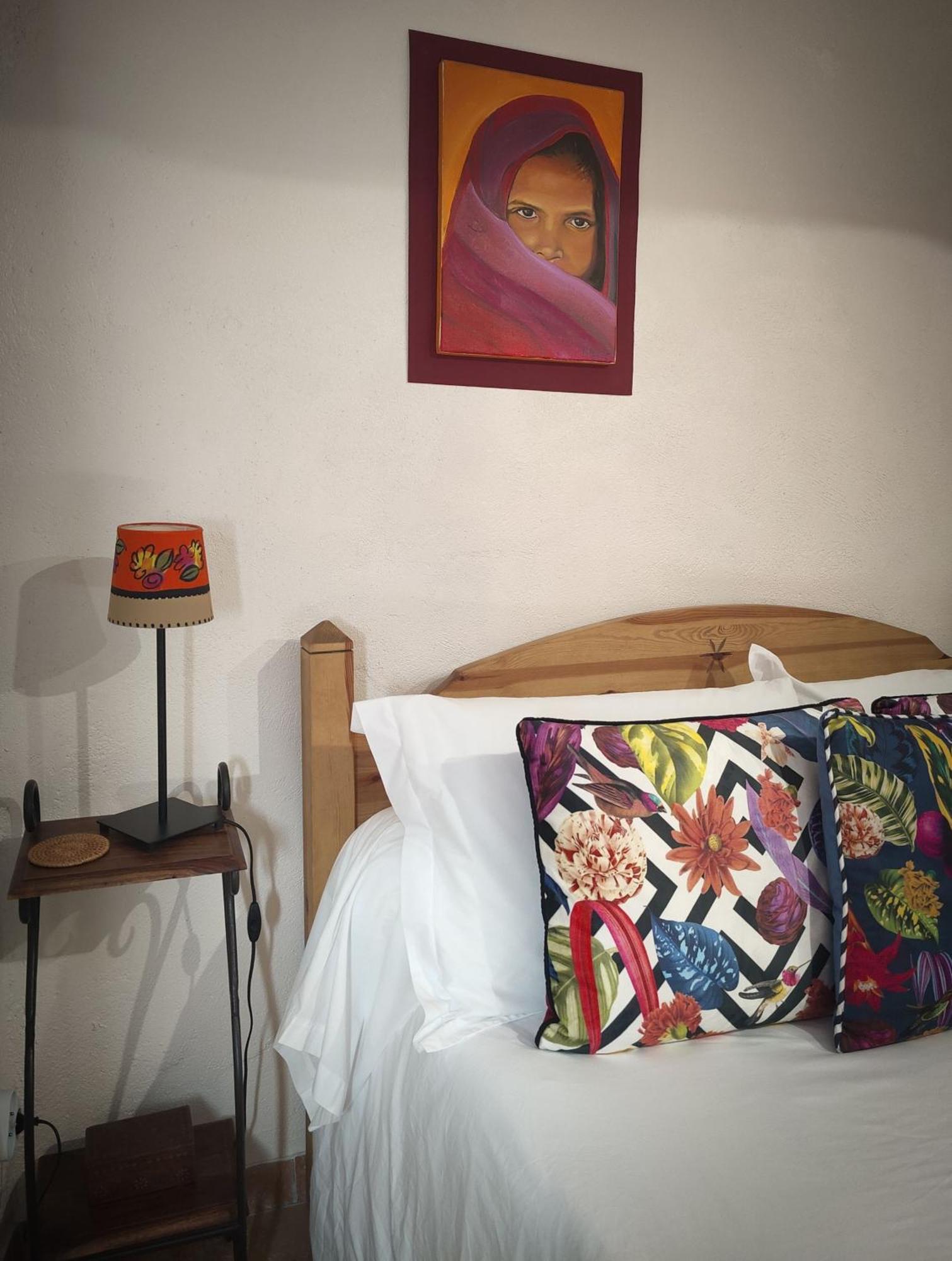 Mas Peu Del Causse Bed & Breakfast Thuir Oda fotoğraf